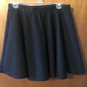 Olsenboye black skirt